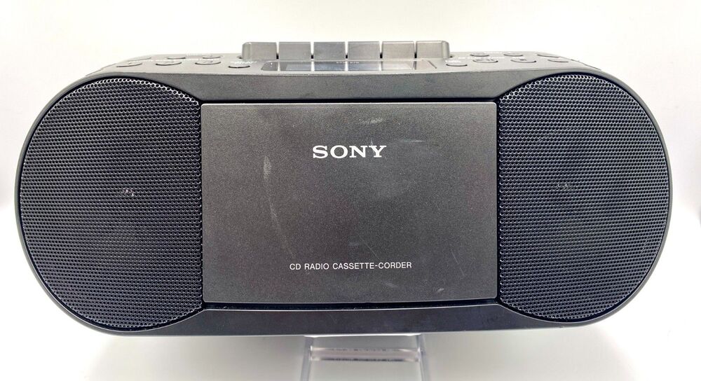 SONY CFD-S70 Black Stereo CD Player Cassette Recorder Boombox AM/FM Radio